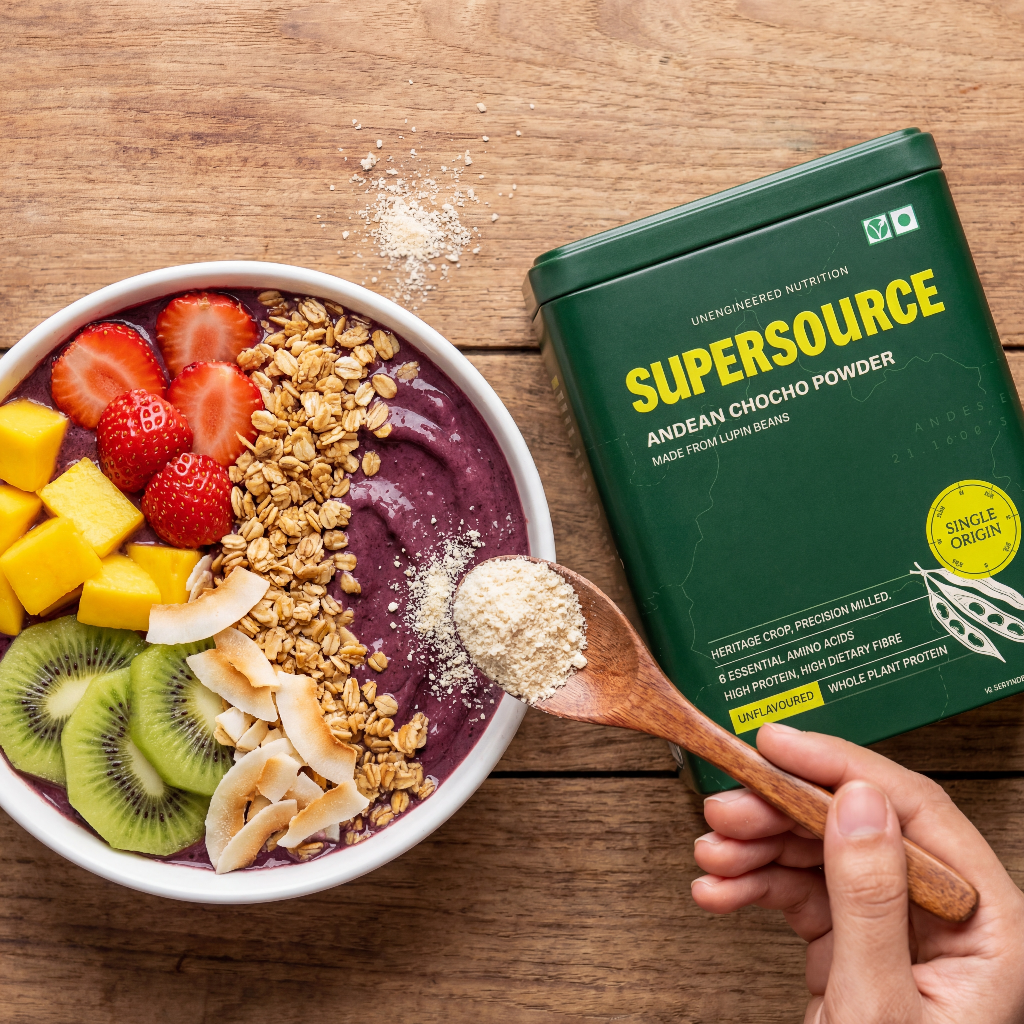 Supersource Chocho Powder in açaí bowl